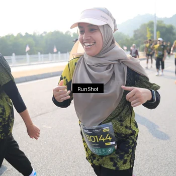 Runner Photo 6924062