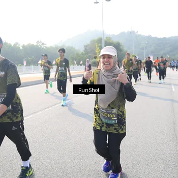 Runner Photo 6924063