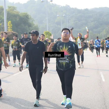 Runner Photo 6924099