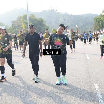 Runner Photo 6924105