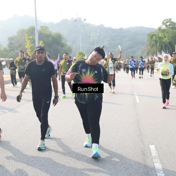 Runner Photo 6924107