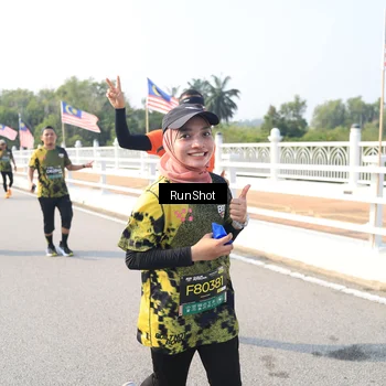 Runner Photo 6924121