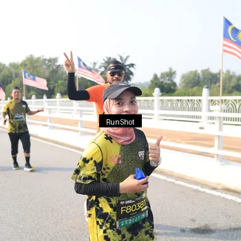 Runner Photo 6924122