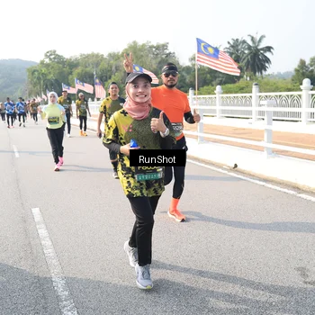 Runner Photo 6924129
