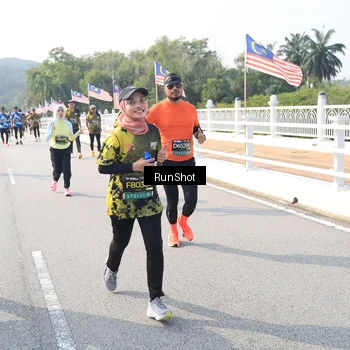 Runner Photo 6924132