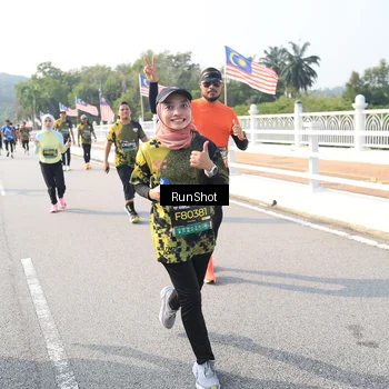 Runner Photo 6924134