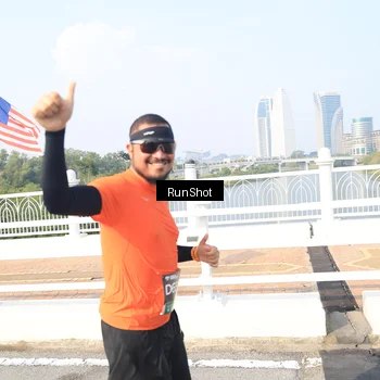 Runner Photo 6924135