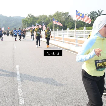 Runner Photo 6924151