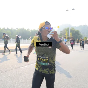 Runner Photo 6924165