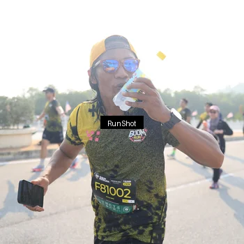 Runner Photo 6924170