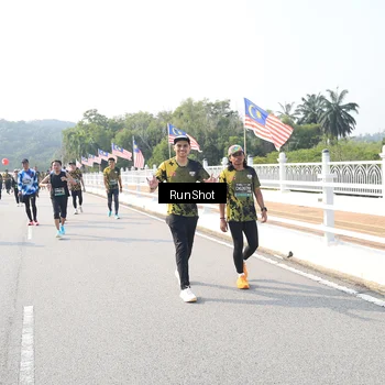 Runner Photo 6924186