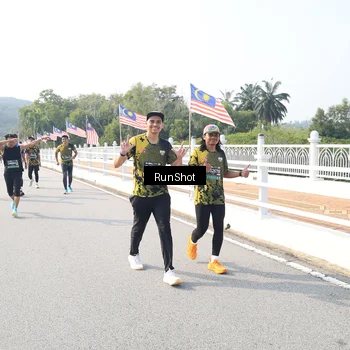Runner Photo 6924191