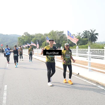 Runner Photo 6924193