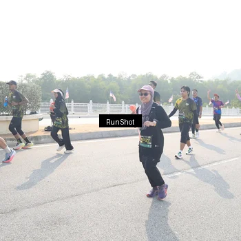 Runner Photo 6924194