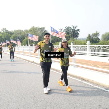 Runner Photo 6924205