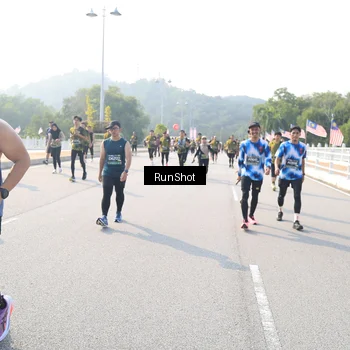 Runner Photo 6924232
