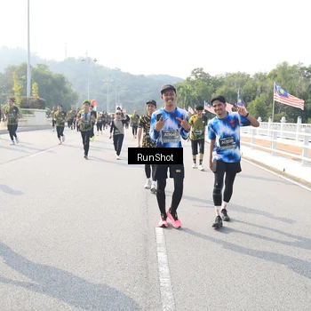Runner Photo 6924239