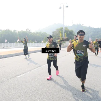 Runner Photo 6924313