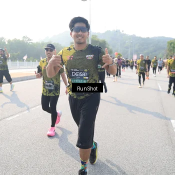 Runner Photo 6924317