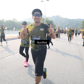 Runner Photo 6924318