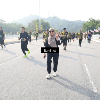 Runner Photo 6924326