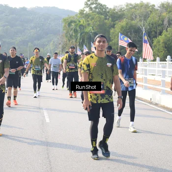 Runner Photo 6924334