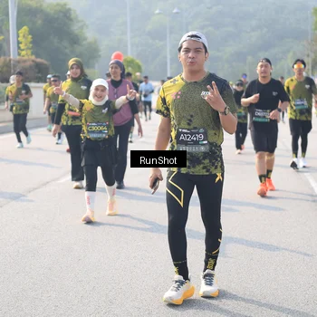 Runner Photo 6924355