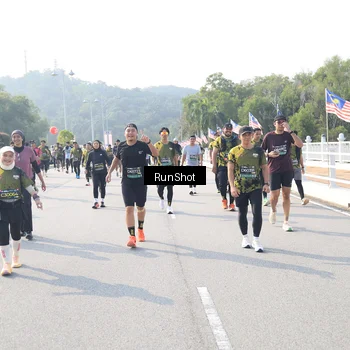 Runner Photo 6924363