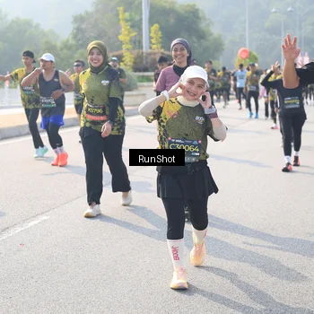 Runner Photo 6924371