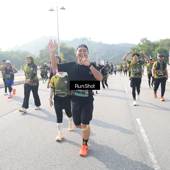 Runner Photo 6924378