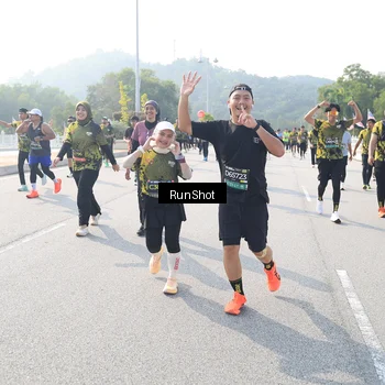 Runner Photo 6924382