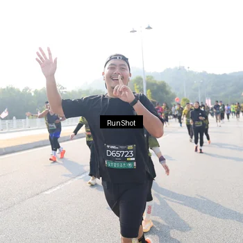 Runner Photo 6924388