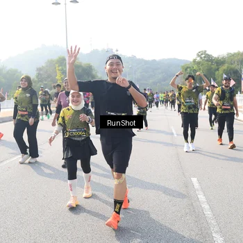 Runner Photo 6924390