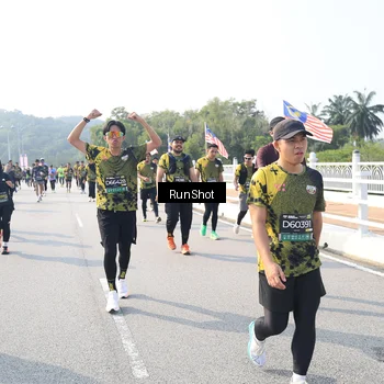 Runner Photo 6924398