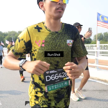Runner Photo 6924407
