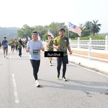 Runner Photo 6924439