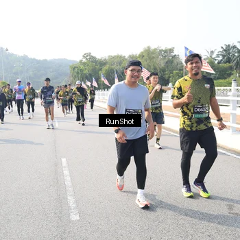 Runner Photo 6924441