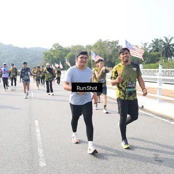 Runner Photo 6924442