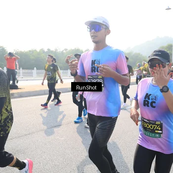 Runner Photo 6924487
