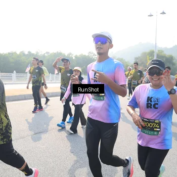 Runner Photo 6924499