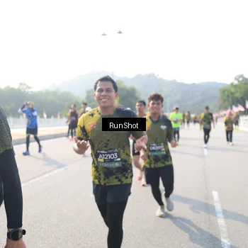 Runner Photo 6924506