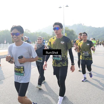 Runner Photo 6924508