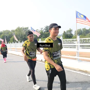 Runner Photo 6924518