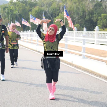 Runner Photo 6924537