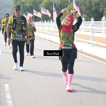 Runner Photo 6924540