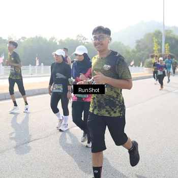 Runner Photo 6924545