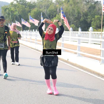 Runner Photo 6924553