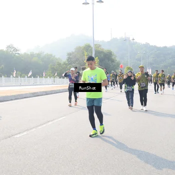 Runner Photo 6924565