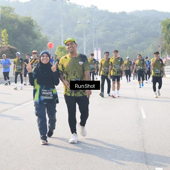 Runner Photo 6924574