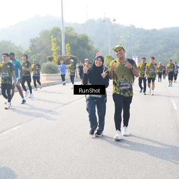 Runner Photo 6924579